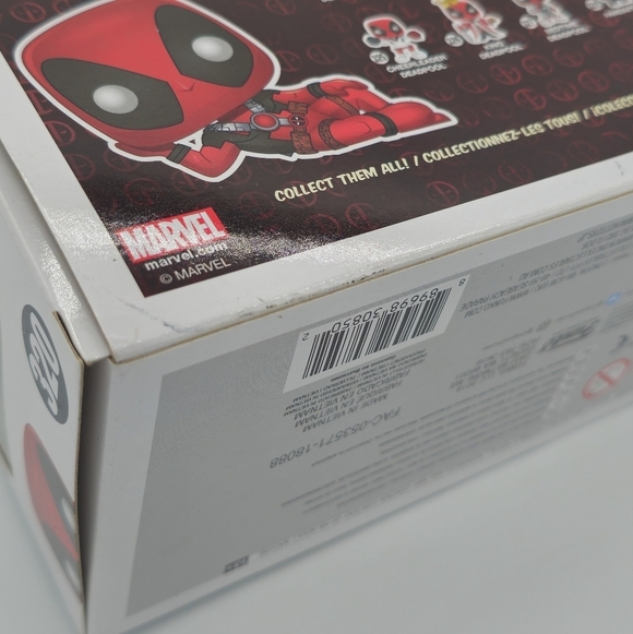 Funko POP! Marvel Deadpool Parody #320 Vinyl Bobble Figure - Picture 10 of 11